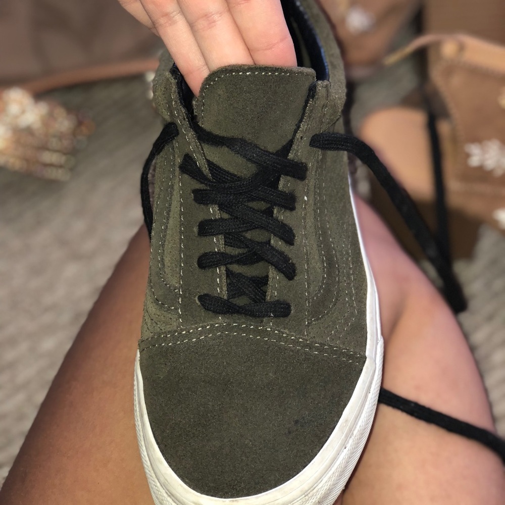 Almost new vans!!